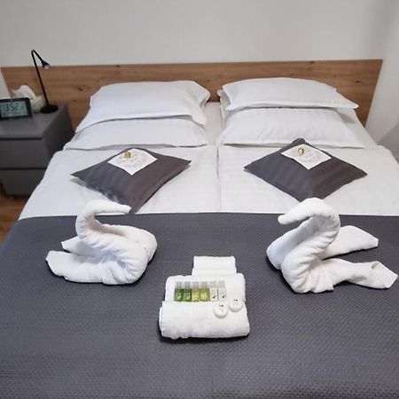 Studio Apartment Naehe S-Bahn Inklusive Parkplatz Oberesslingen 外观 照片