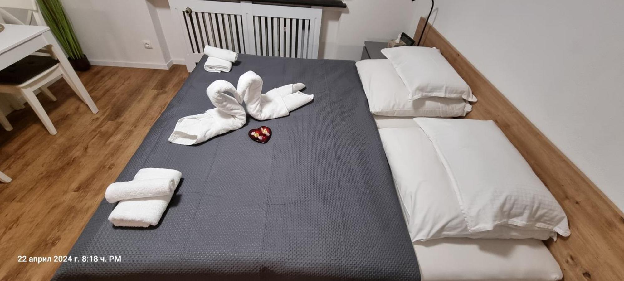 Studio Apartment Naehe S-Bahn Inklusive Parkplatz Oberesslingen 外观 照片